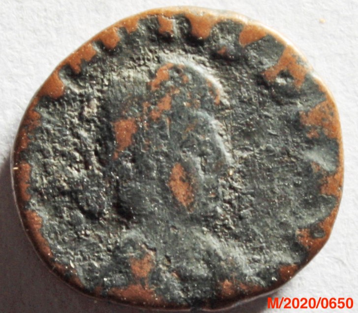 Römische Münze, Nominal Halbcentenionalis, Prägeherr Arcadius, Prägeort Antiochia, Original (Museumsgesellschaft Bad Dürkheim e.V. CC BY-NC-SA)