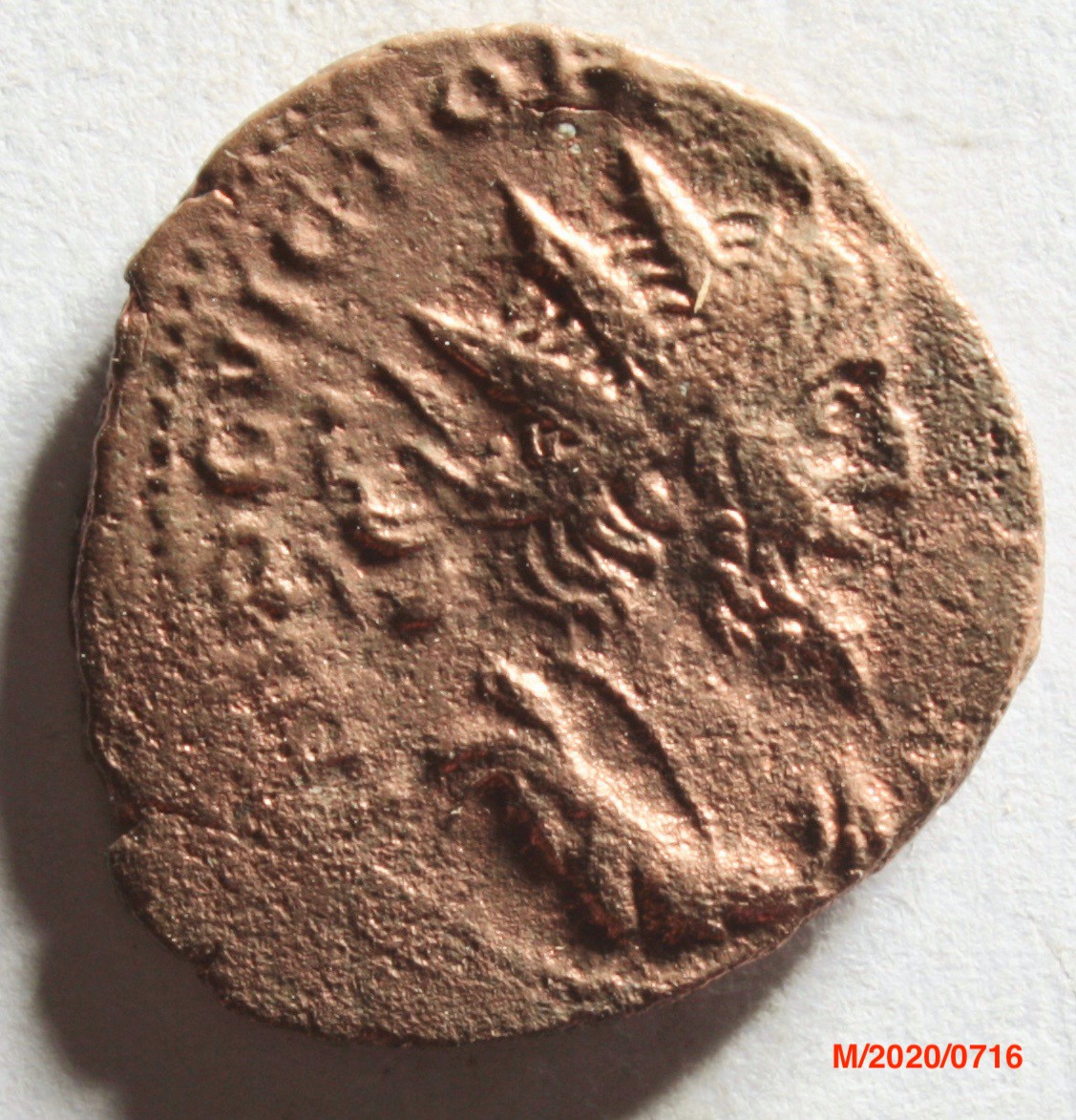 Römische Münze, Nominal Antoninian, Prägeherr Victorinus, Prägeort Gallien, Original (Museumsgesellschaft Bad Dürkheim e.V. CC BY-NC-SA)