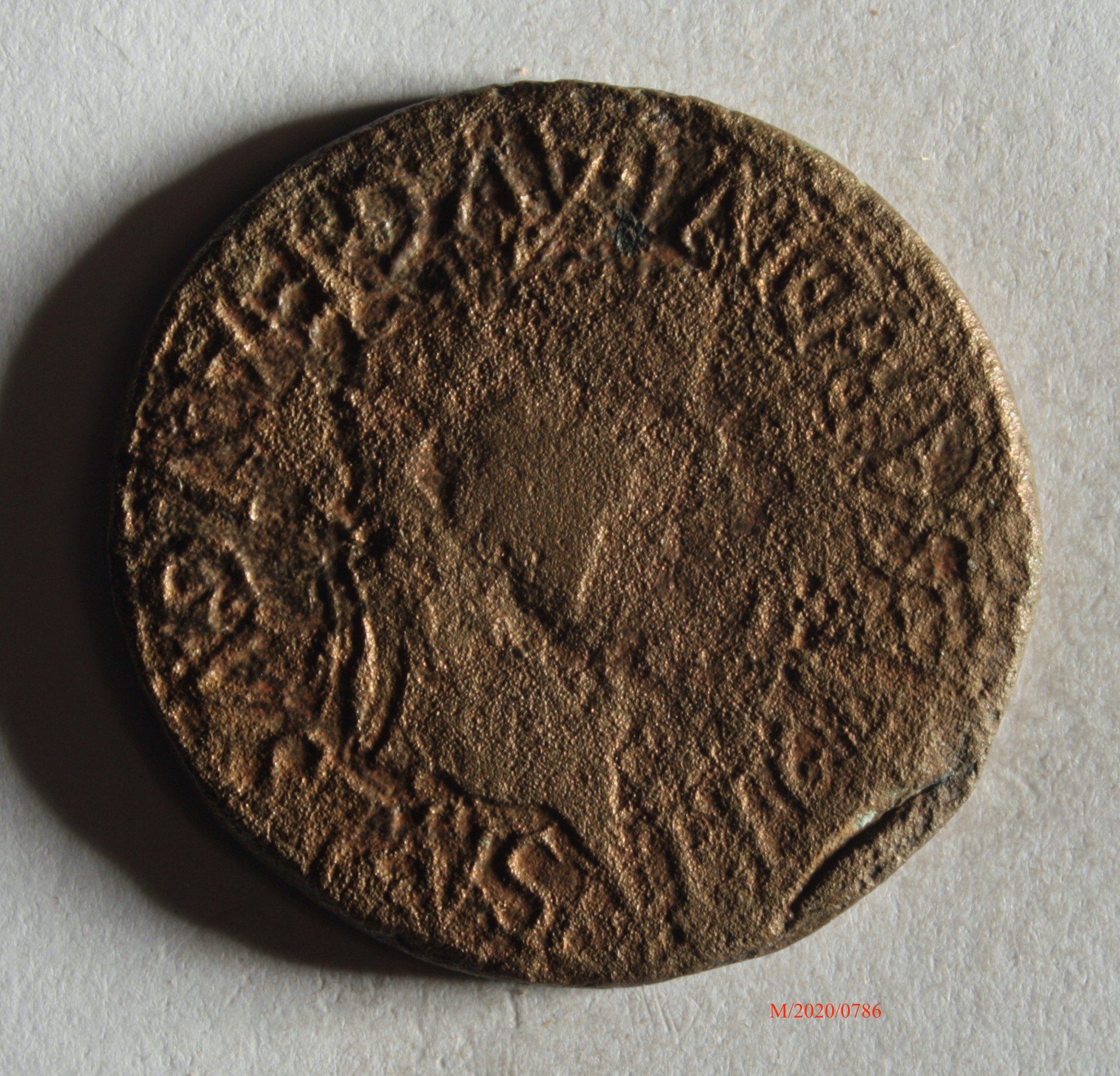 Römische Münze, Nominal As, Prägeherr C. Celer/C. Rectus IIviri      für bzw. unter Tiberius, Prägeort Calagurris, Original (Museumsgesellschaft Bad Dürkheim e.V. CC BY-NC-SA)