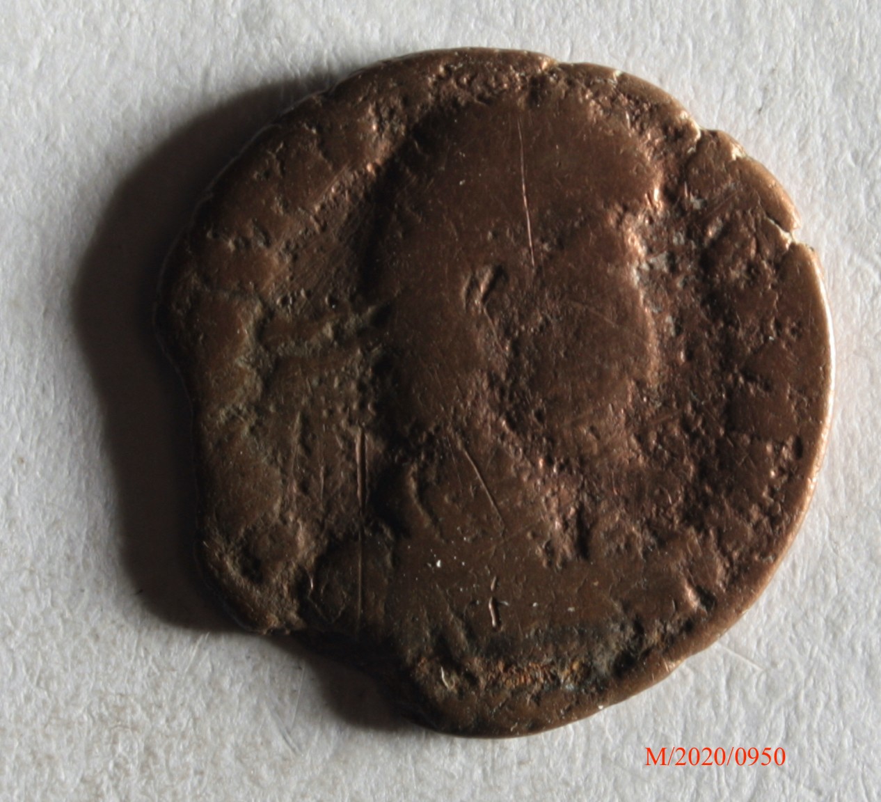 Römische Münze, Nominal Centenionalis, Prägeherr Constantius II., Prägeort Siscia, Original (Museumsgesellschaft Bad Dürkheim e.V. CC BY-NC-SA)