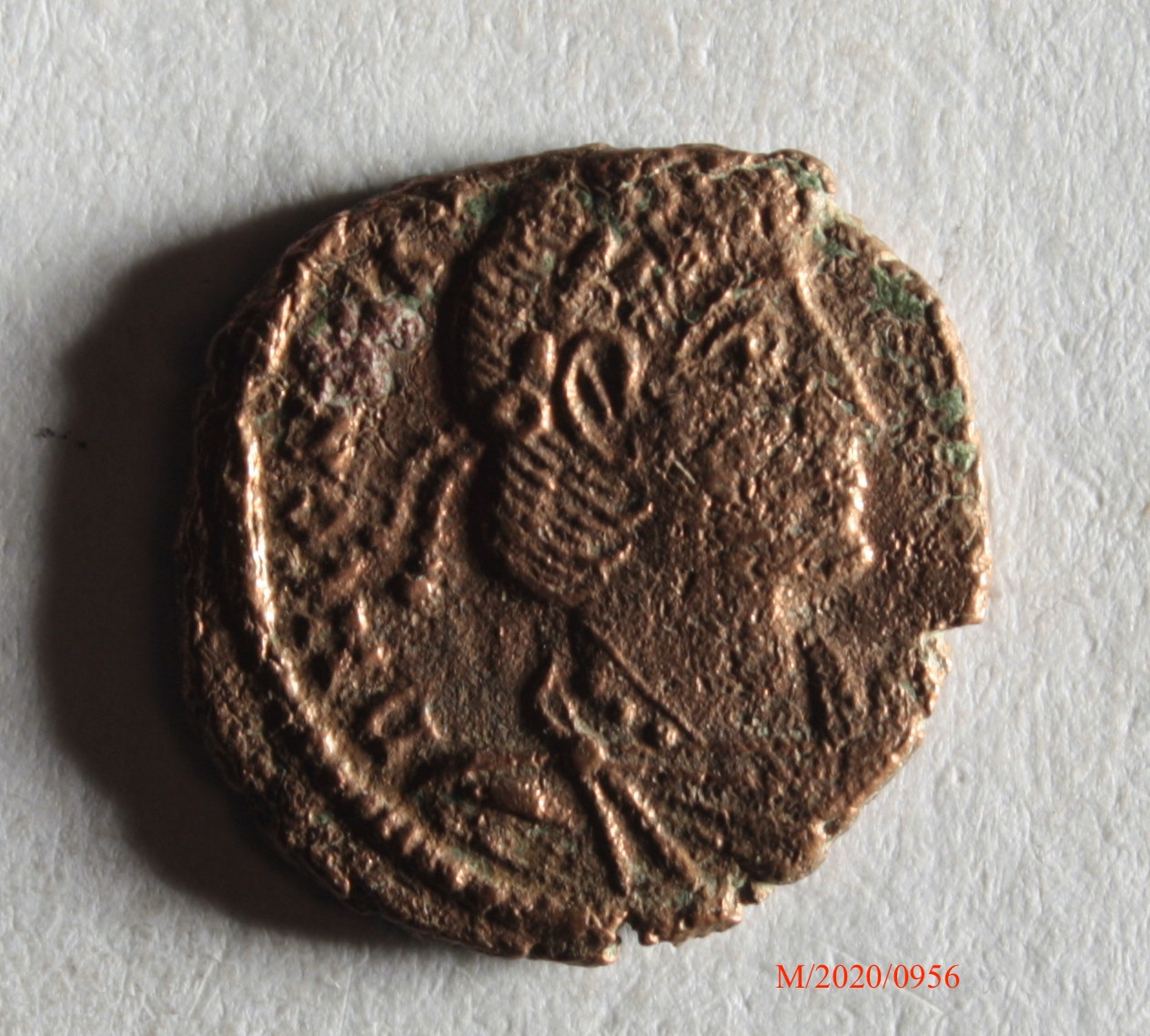 Römische Münze, Nominal Centenionalis, Prägeherr Constantius II., Prägeort nicht bestimmbar, Original (Museumsgesellschaft Bad Dürkheim e.V. CC BY-NC-SA)