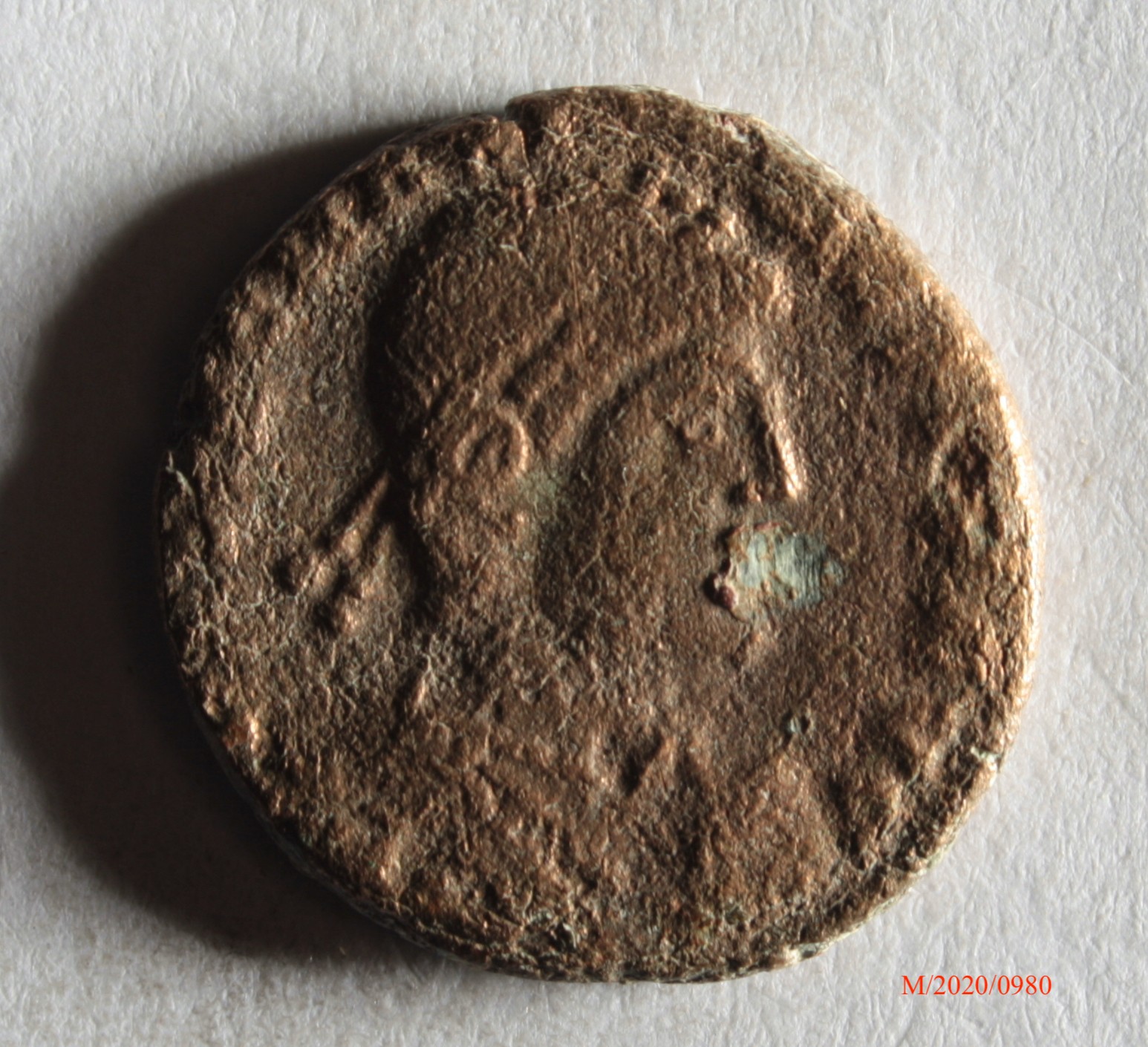 Römische Münze, Nominal Maiorina, Prägeherr Magnus Maximus, Prägeort Lyon, Original (Museumsgesellschaft Bad Dürkheim e.V. CC BY-NC-SA)