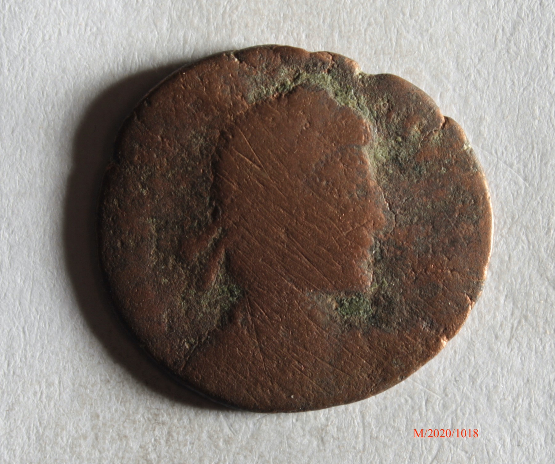Römische Münze, Nominal Maiorina, Prägeherr Magnus Maximus, Prägeort nicht bestimmbar, Original (Museumsgesellschaft Bad Dürkheim e.V. CC BY-NC-SA)
