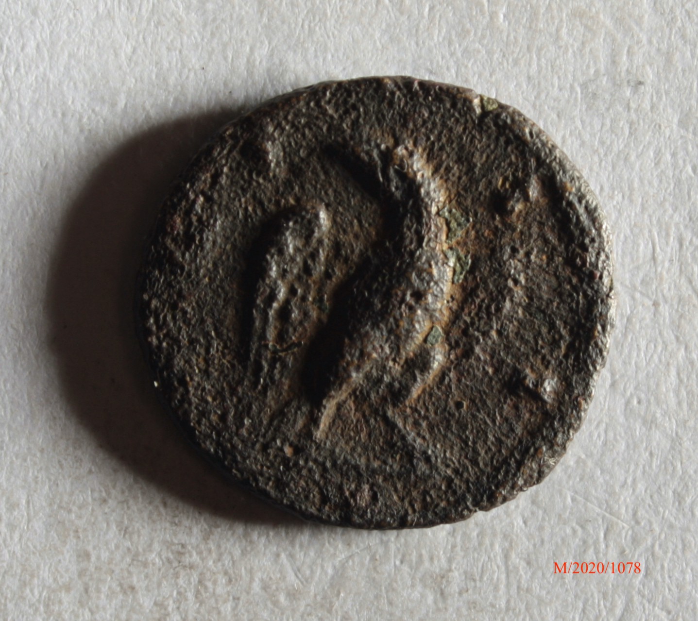 Römische Münze, Nominal Quadrans, Prägeherr Antoninus Pius, Prägeort Rom, Original (Museumsgesellschaft Bad Dürkheim e.V. CC BY-NC-SA)