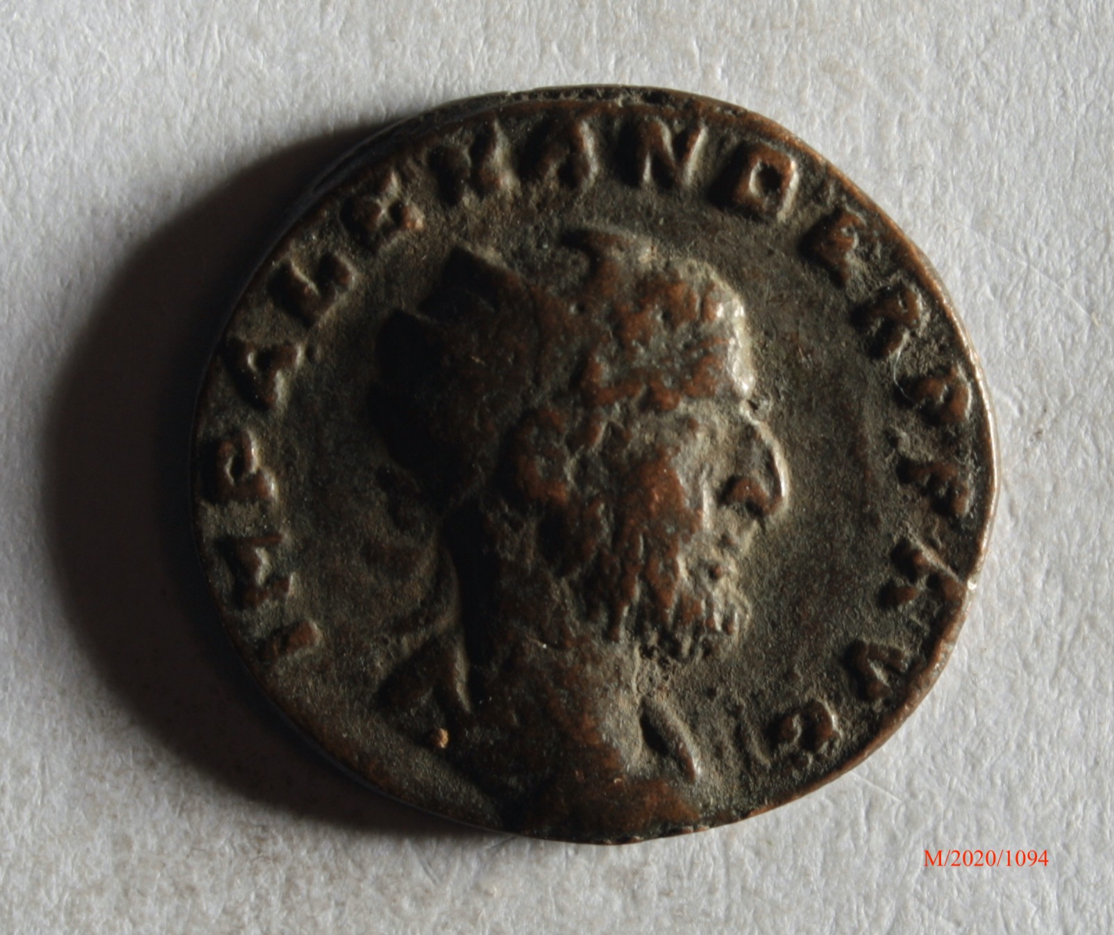 Römische Münze, Nominal Antoninian, Prägeherr Severus Alexander, Prägeort nicht bestimmbar, Fälschung (Museumsgesellschaft Bad Dürkheim e.V. CC BY-NC-SA)