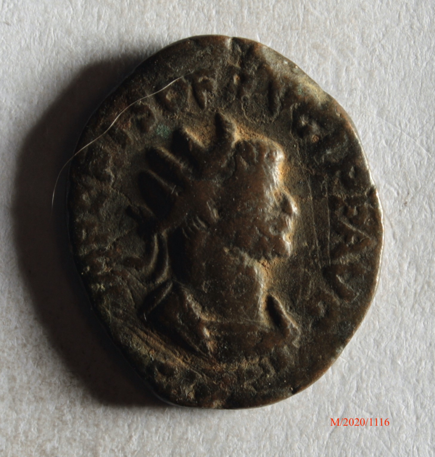 Römische Münze, Nominal Antoninian, Prägeherr Piso Frugi, Prägeort nicht bestimmbar, Fälschung (Museumsgesellschaft Bad Dürkheim e.V. CC BY-NC-SA)