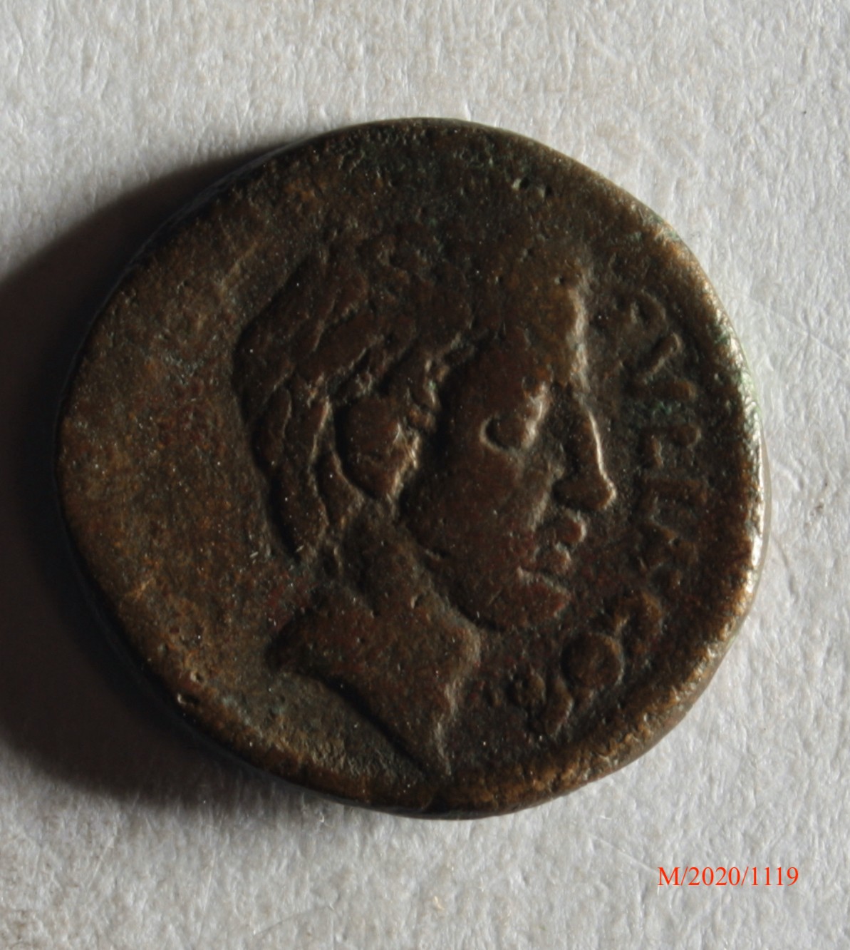 Römische Münze, Nominal Denar, Prägeherr Münzmeister Q. Pompeius Rufus, Prägeort nicht bestimmbar, Fälschung (Museumsgesellschaft Bad Dürkheim e.V. CC BY-NC-SA)