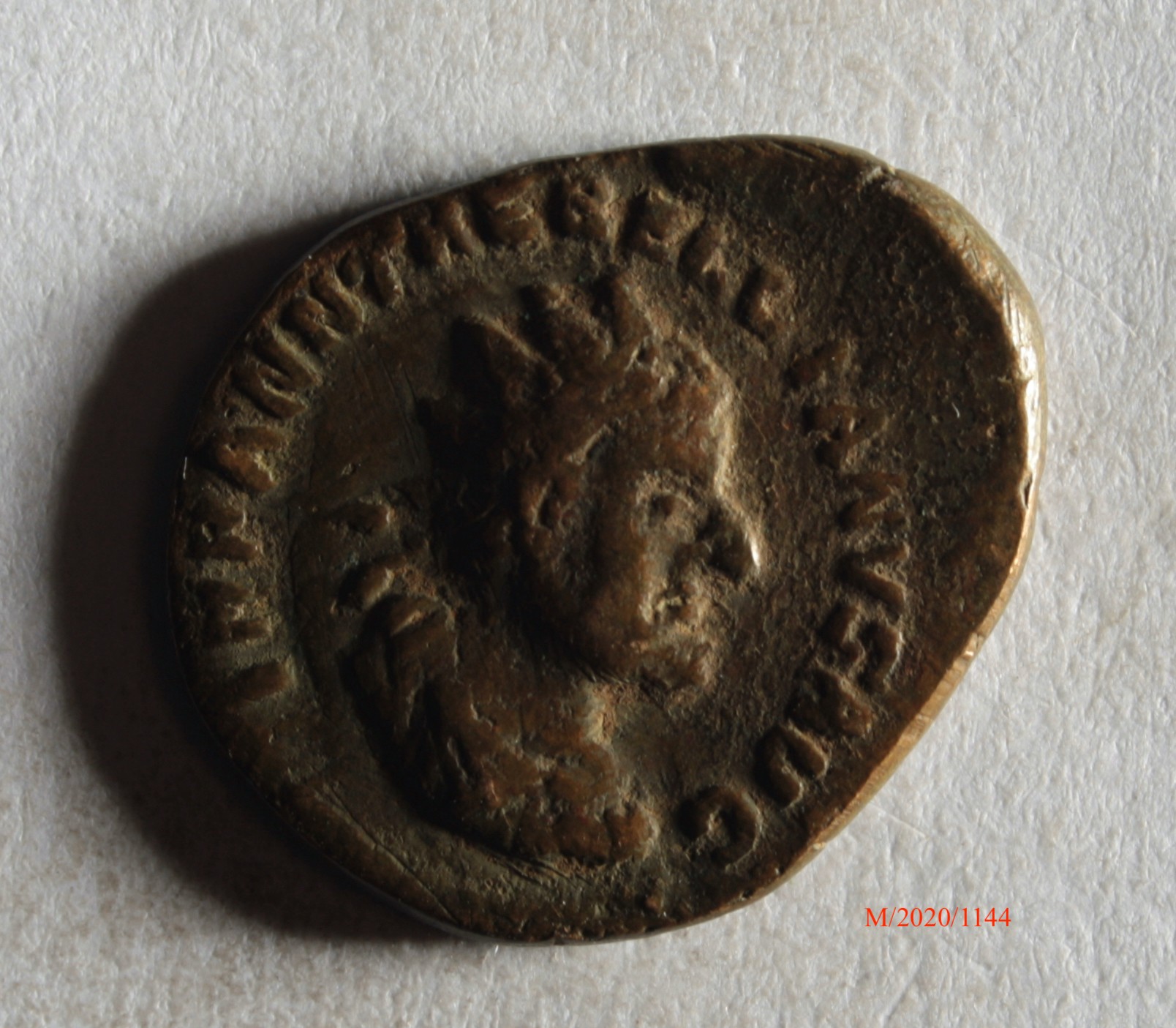 Römische Münze, Nominal Antoninian, Prägeherr Trebellianus, Prägeort nicht bestimmbar, Fälschung (Museumsgesellschaft Bad Dürkheim e.V. CC BY-NC-SA)
