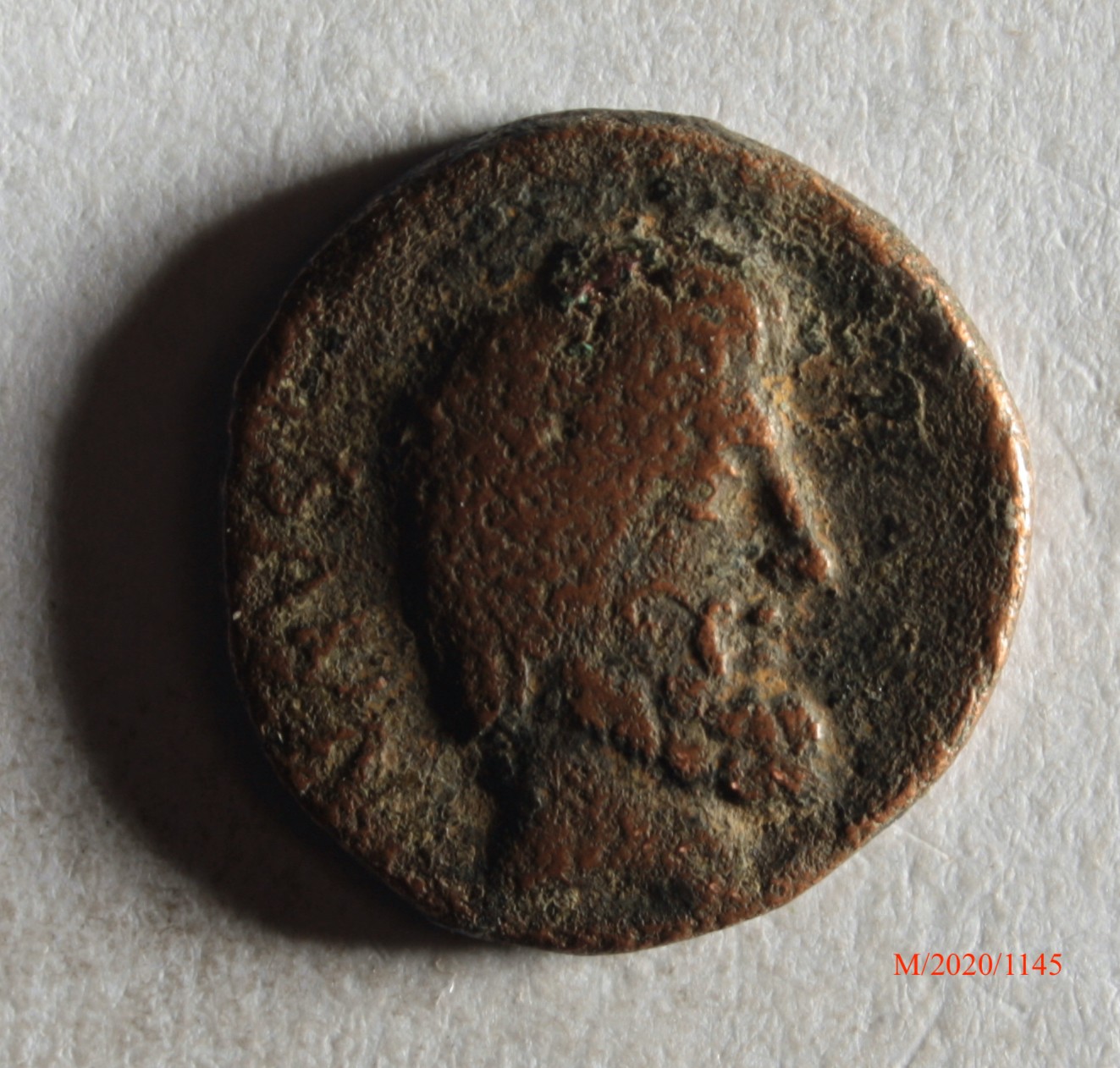Römische Münze, Nominal Denar, Prägeherr L. Titurius L f. Sabinus, Prägeort nicht bestimmbar, Fälschung (Museumsgesellschaft Bad Dürkheim e.V. CC BY-NC-SA)