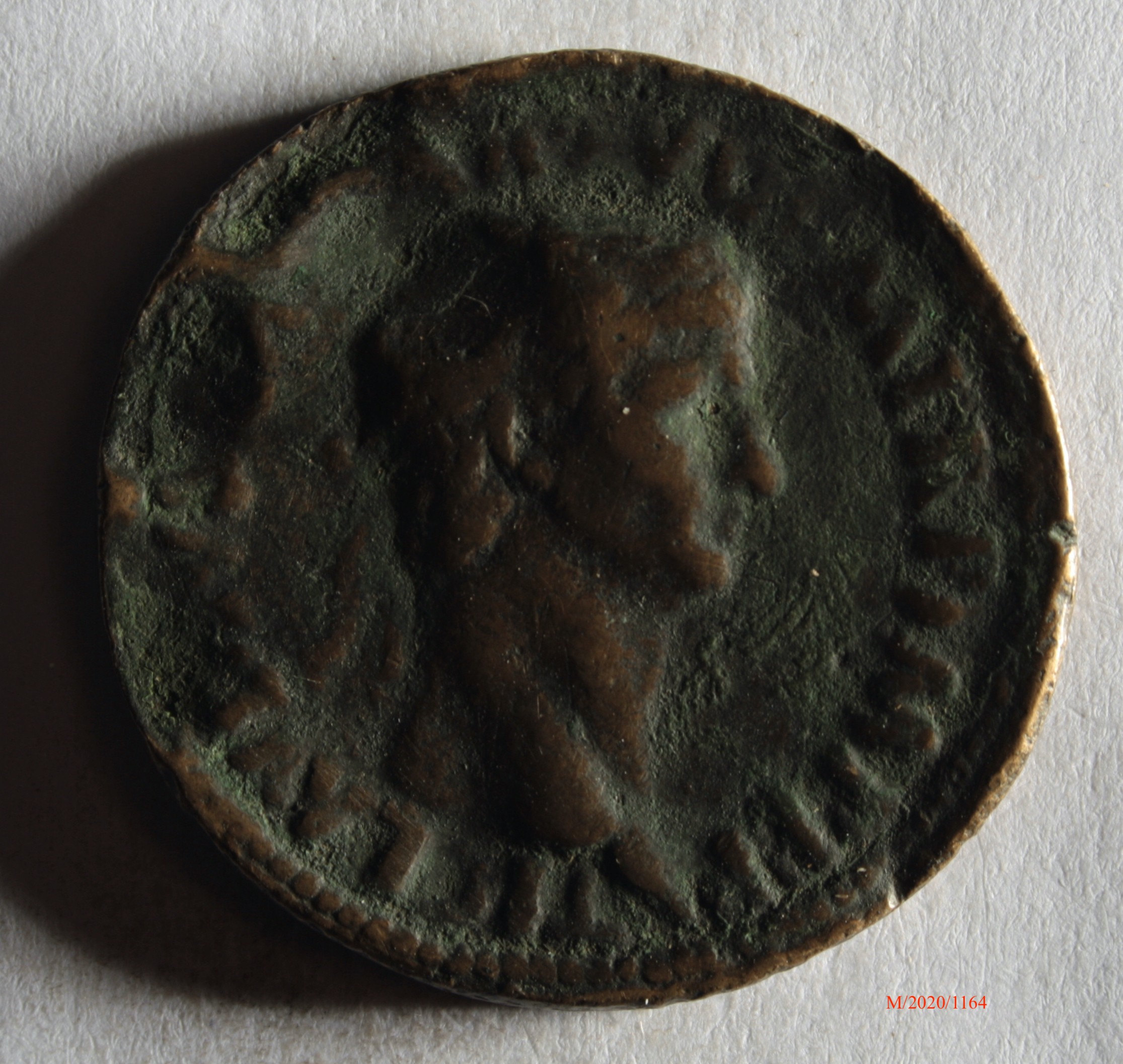 Römische Münze, Nominal Sesterz, Prägeherr Claudius I., Prägeort nicht bestimmbar, Fälschung (Museumsgesellschaft Bad Dürkheim e.V. CC BY-NC-SA)