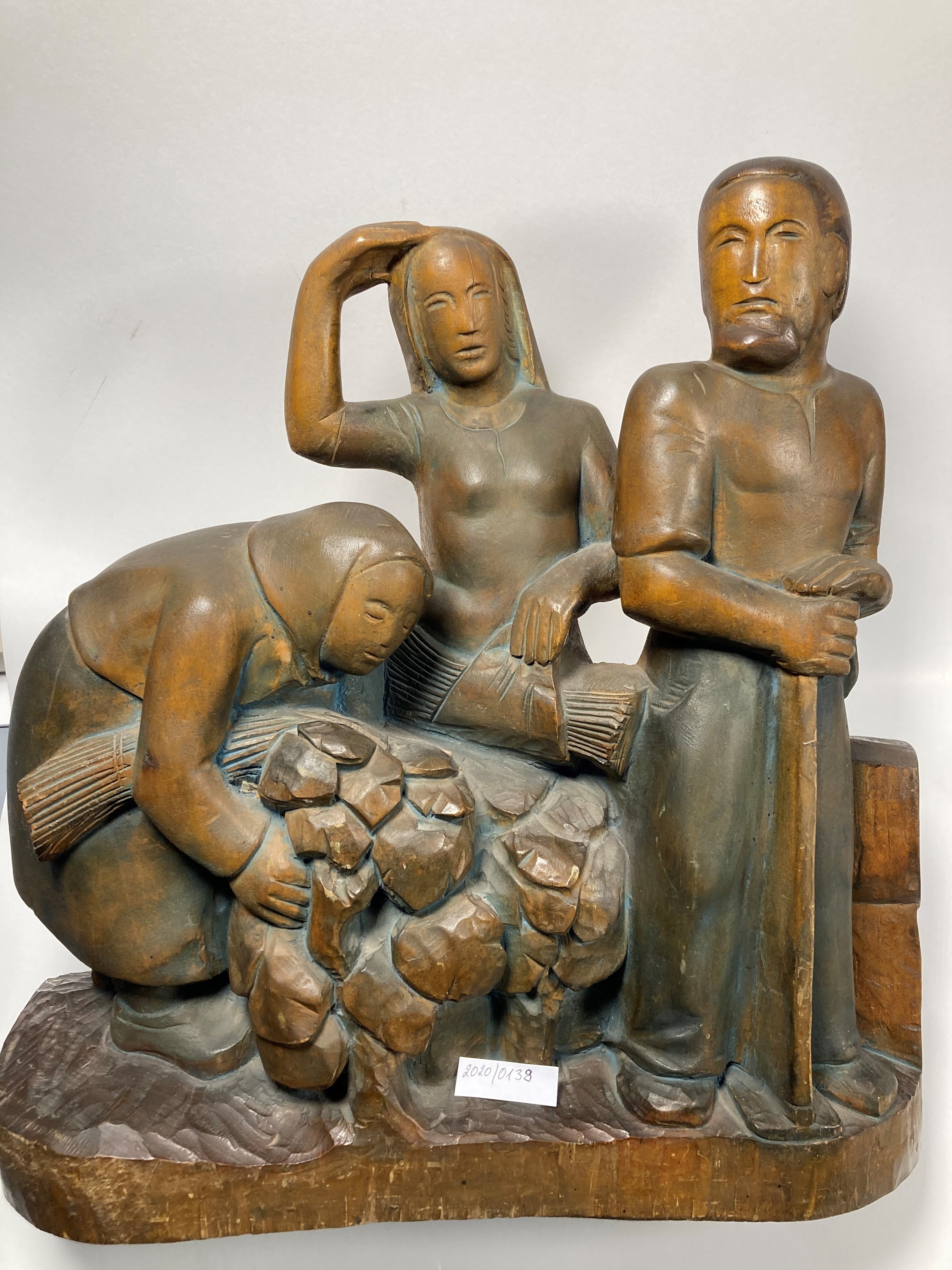 Figurengruppe zwei Frauen und ein Mann bei der Arbeit im Weinberg (Stadtmuseum Bad Dürkheim CC BY-NC-SA)