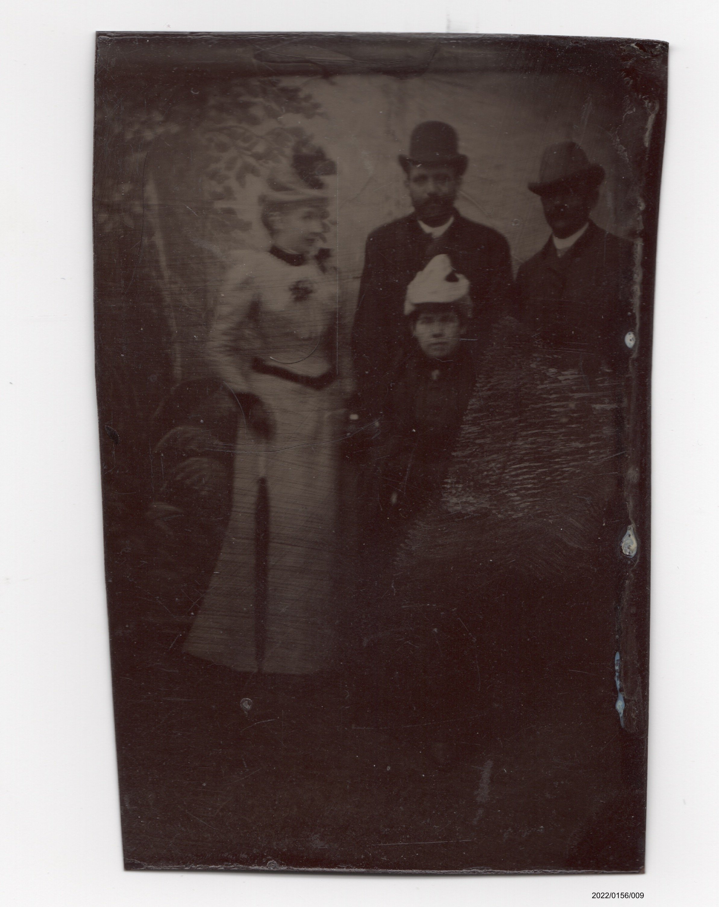 Daguerrotypie von 4 Personen, vor 1860 (Museumsgesellschaft Bad Dürkheim e. V. CC BY-NC-SA)