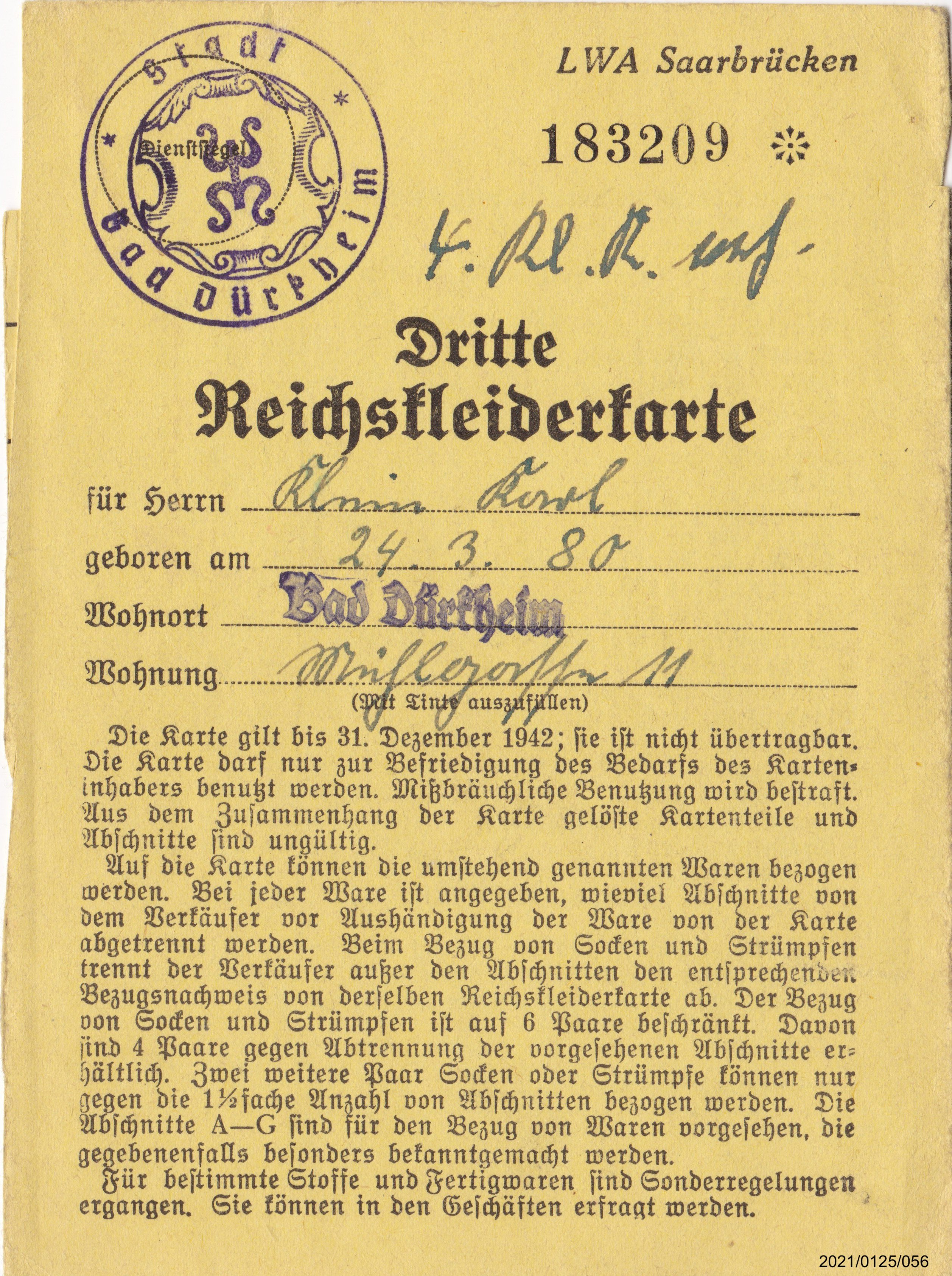 Dritte Reichskleiderkarte Dezember 1942 für Karl Klein: Vorderseite (Museumsgesellschaft Bad Dürkheim e. V. CC BY-NC-SA)
