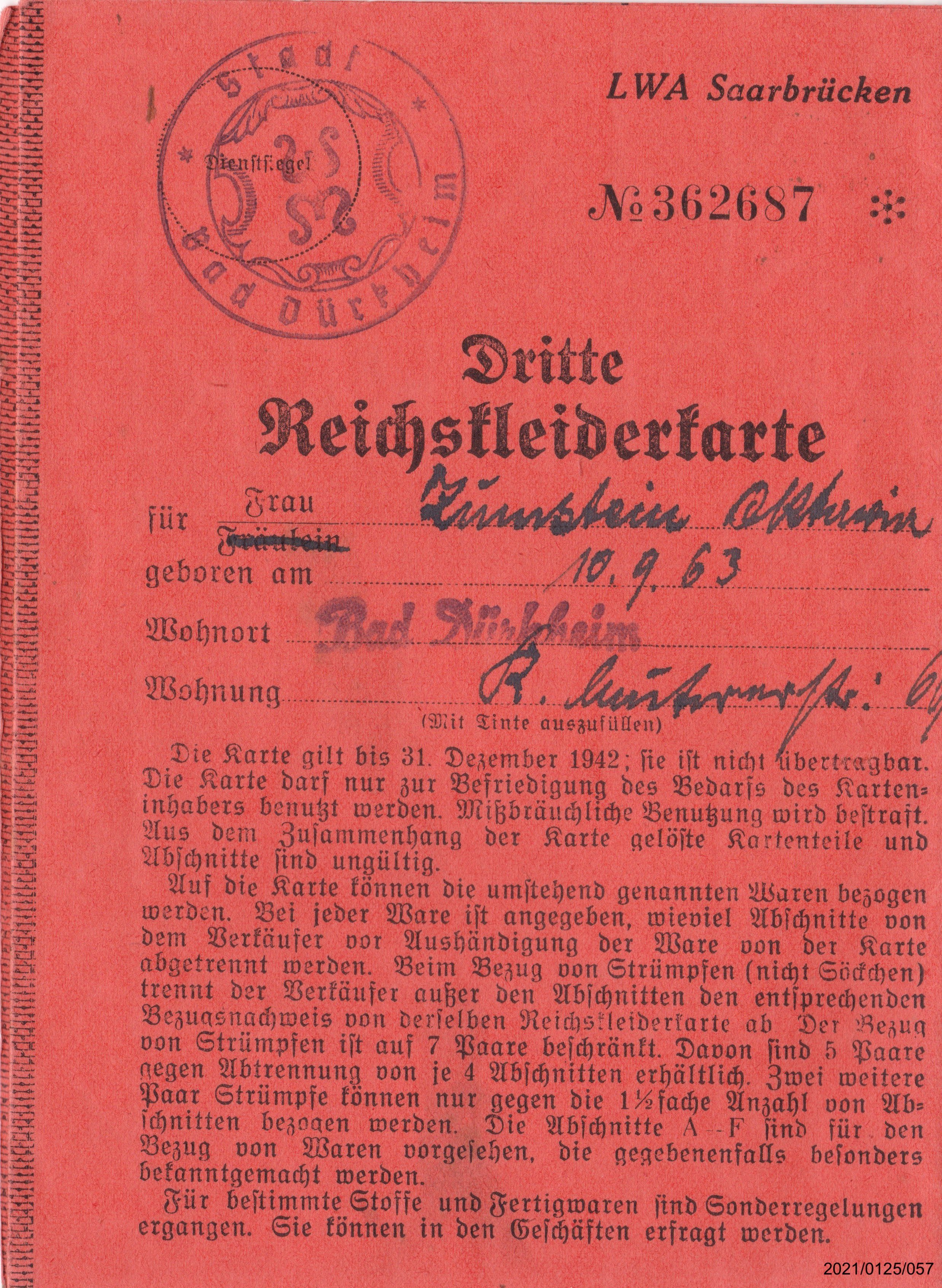 Dritte Reichskleiderkarte Dezember 1942 Zumstein ____: Vorderseite (Museumsgesellschaft Bad Dürkheim e. V. CC BY-NC-SA)