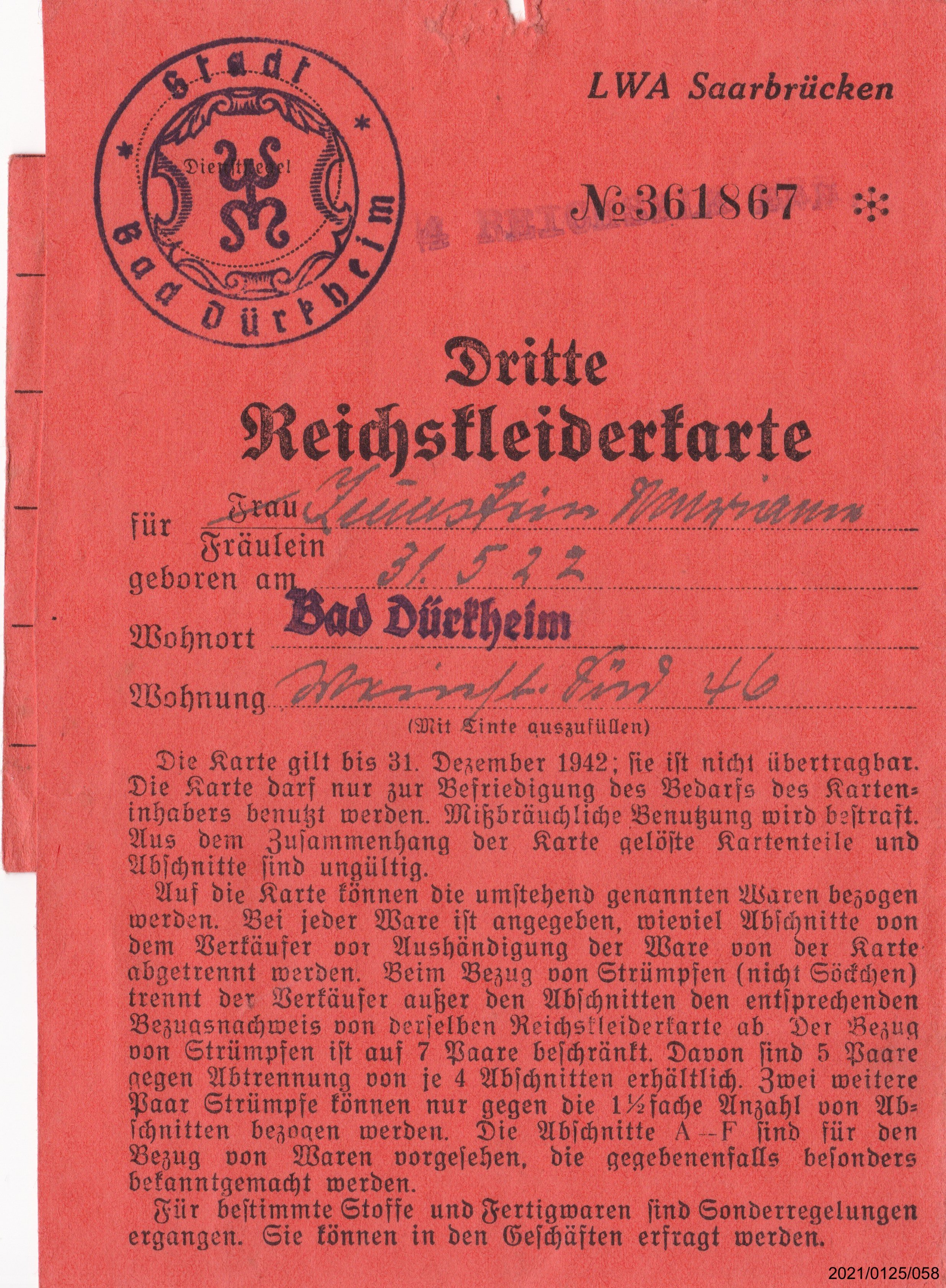 Dritte Reichskleiderkarte Dezember 1942 Zumstein Marianne: Vorderseite (Museumsgesellschaft Bad Dürkheim e. V. CC BY-NC-SA)