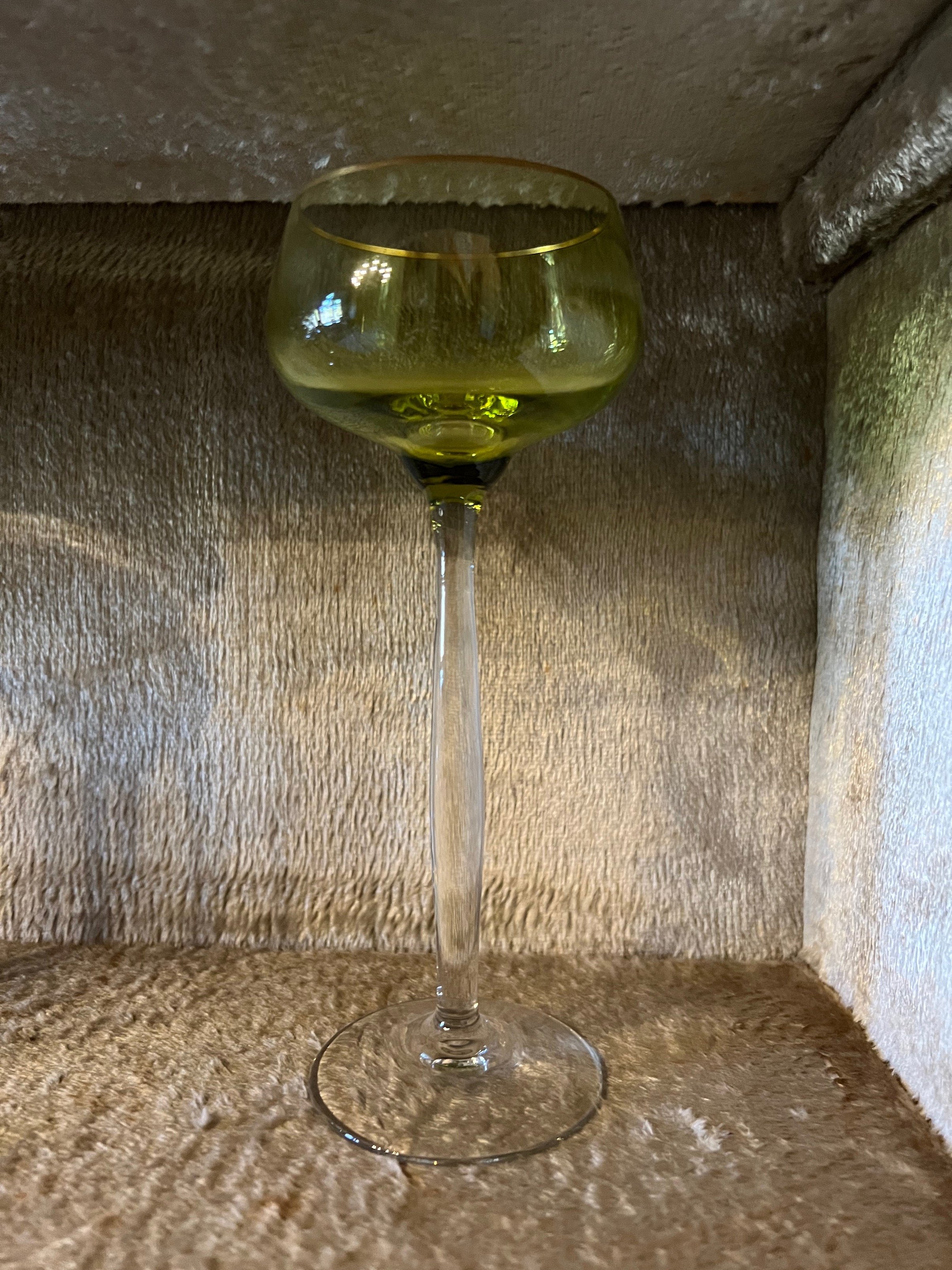 Weinglas, 3. Glas (Reichsburg Cochem CC BY-NC-SA)