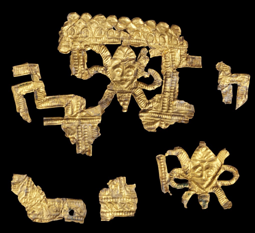Fragmente eines goldenen Mündungsbeschlages (Historisches Museum der Pfalz - Speyer CC BY)