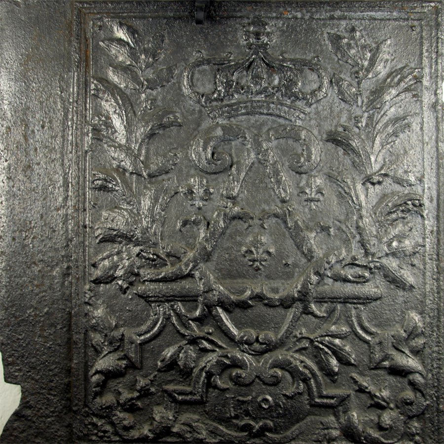 Ofenplatte mit Monogramm Ludwigs XIV. (Historisches Museum der Pfalz, Speyer CC BY)