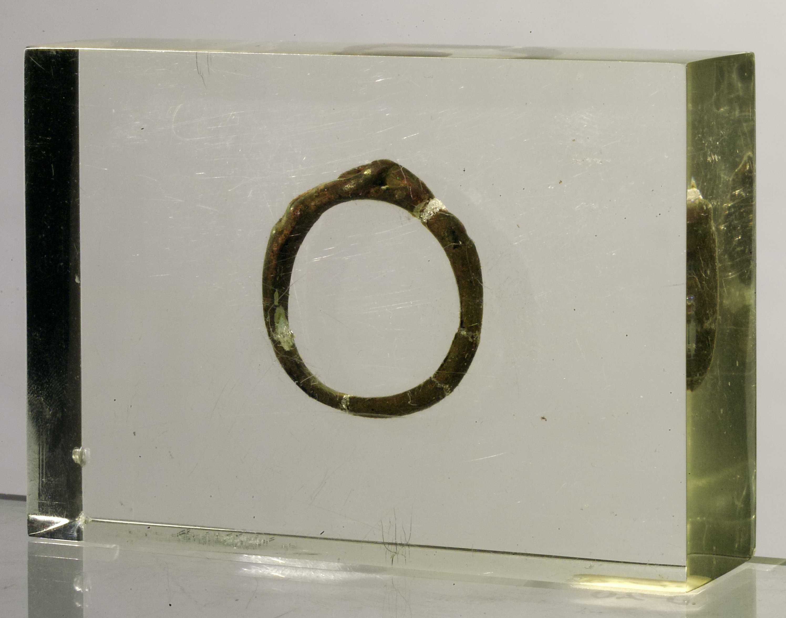 Fingerring (Dom- und Diözesanmuseum im Historischen Museum der Pfalz Speyer CC BY-NC-ND)
