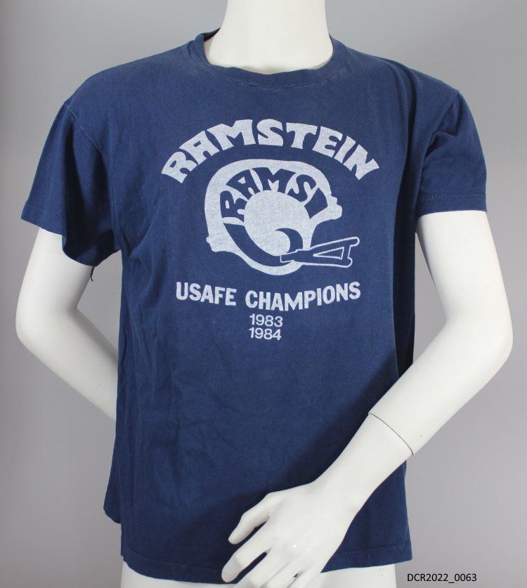 T-Shirt, Kurzarmshirt, Ramstein Rams USAFE Champions 1983 1984 ("dc-r" docu center ramstein RR-P)