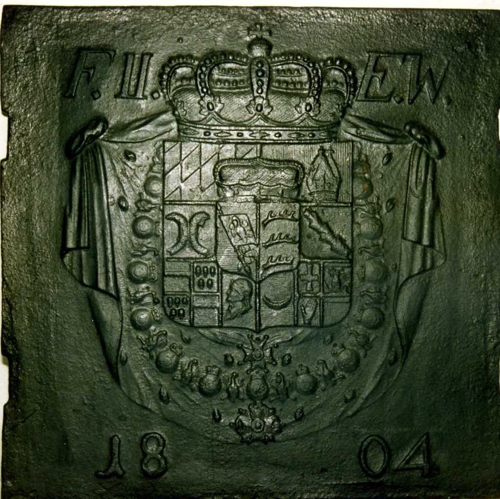 Stirnplatte; Wappen Kurfürstentum Württemberg (Historisches Museum der Pfalz, Speyer CC BY)