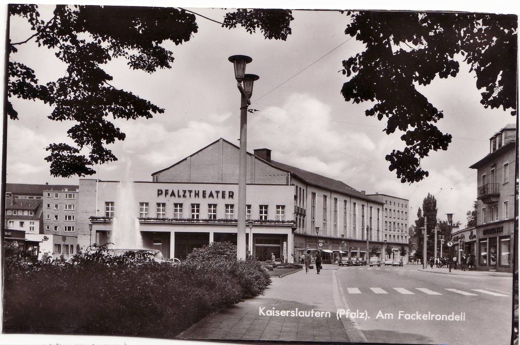 Pfalztheater am Fackelrondell (Theodor-Zink-Museum Kaiserslautern CC BY-NC-SA)
