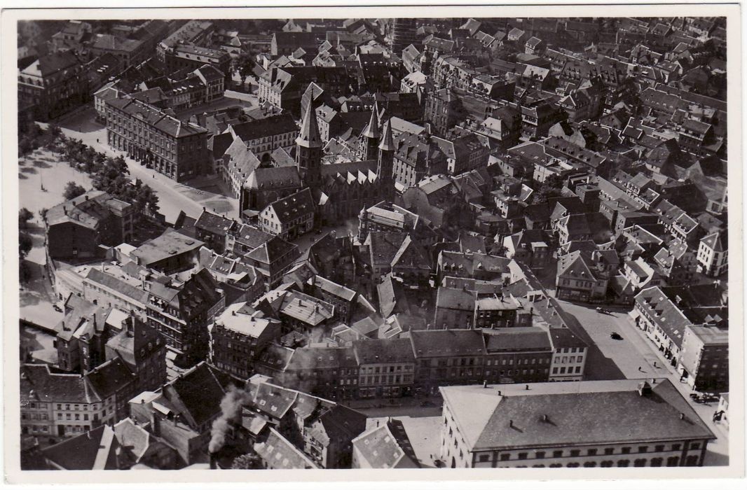 Fotoaufnahme von Kaiserslautern, Stiftskirche, Stiftsplatz, Spittelmühle, Fruchthalle (Theodor-Zink-Museum Kaiserslautern CC BY-NC-SA)