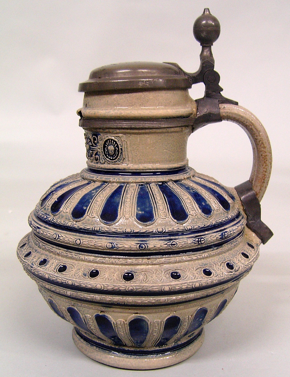Renaissancekrug (Keramikmuseum Westerwald CC BY-NC-SA)