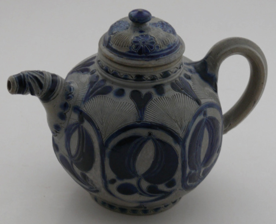 Teekanne (Keramikmuseum Westerwald CC BY-NC-SA)
