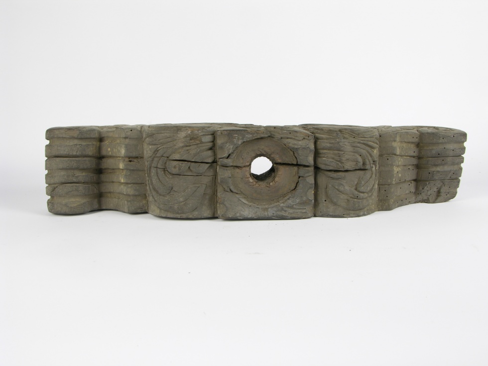 Fassriegel mit Kerbschnitt-Rillen (Historisches Museum der Pfalz, Speyer CC BY)