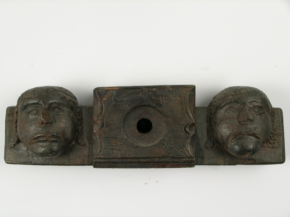 Fassriegel: Schreckmasken (Historisches Museum der Pfalz, Speyer CC BY)