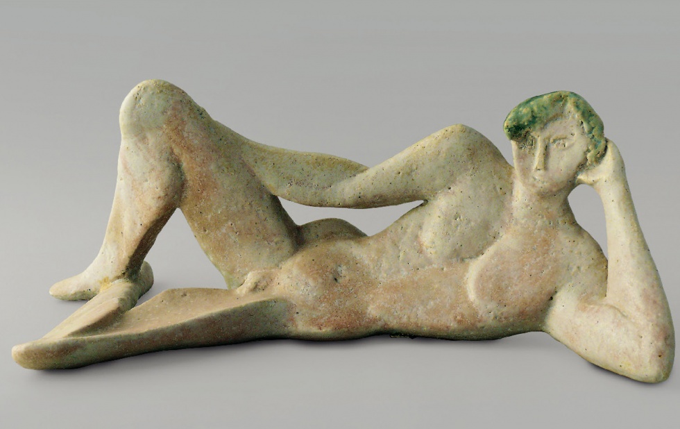 Liegender Jüngling (Keramikmuseum Westerwald CC BY-NC-SA)