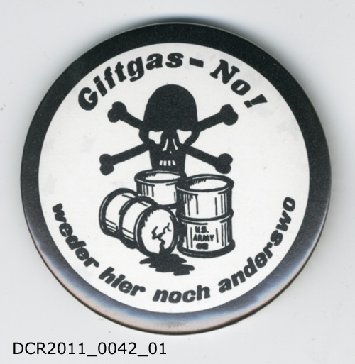 Button, Giftgas - No! (dc-r docu center ramstein CC BY-NC-SA)