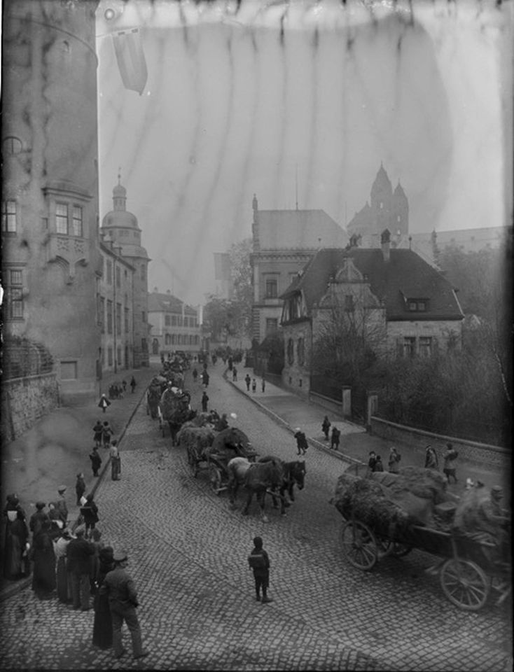 Glasplattennegativ Zurückkehrende Truppen (Historisches Museum der Pfalz, Speyer CC BY)