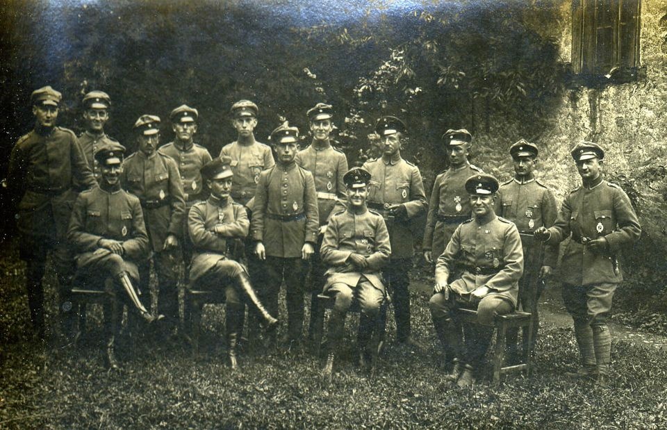 Mehrere Offiziere (Historisches Museum der Pfalz, Speyer CC BY)