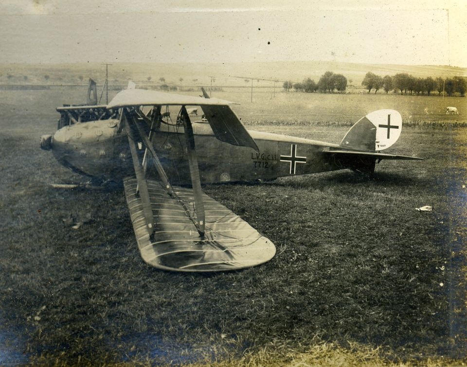 Abgestürztes Flugzeug (Historisches Museum der Pfalz, Speyer CC BY)
