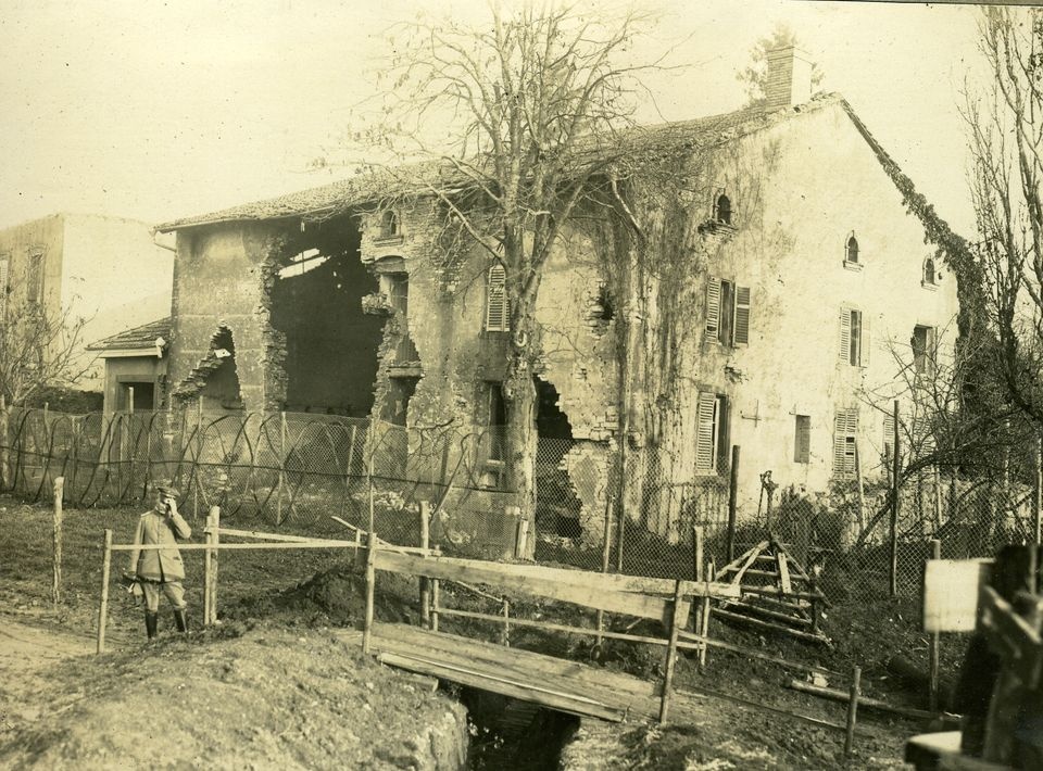 Zerstörtes Bauernhaus (Historisches Museum der Pfalz, Speyer CC BY)