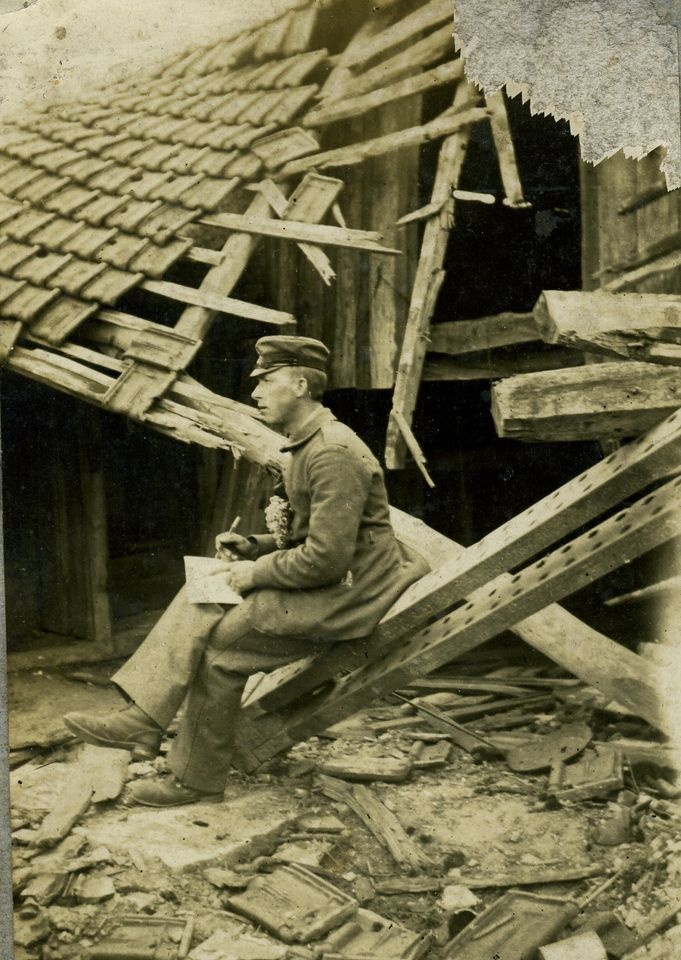 Schreibender Soldat (Historisches Museum der Pfalz, Speyer CC BY)