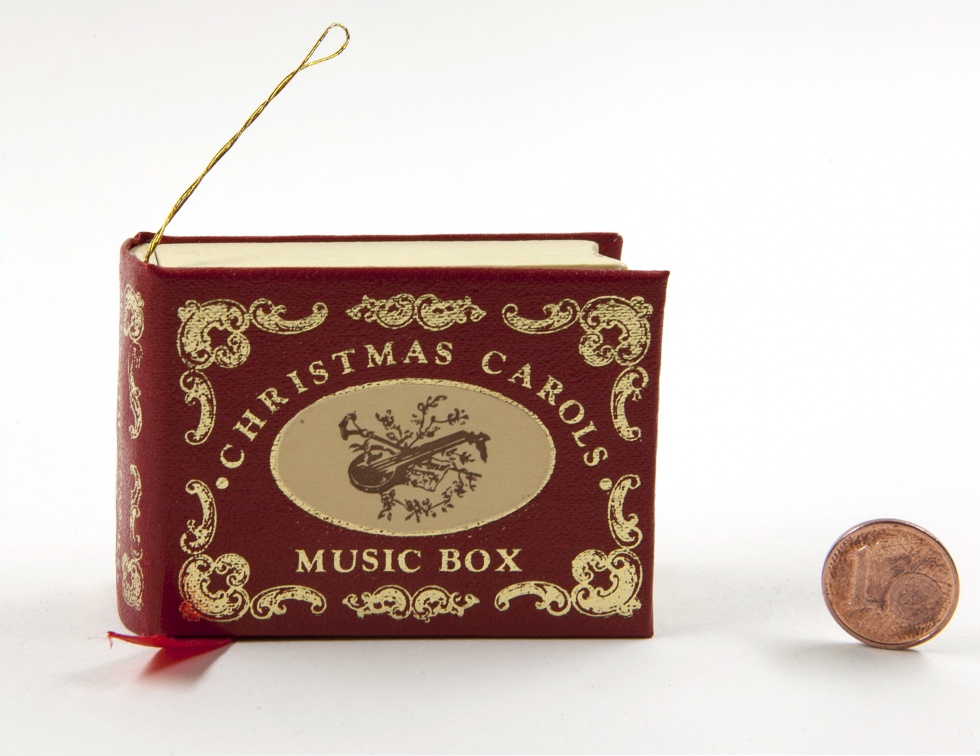 Christmas Carols Music Box (Gutenberg-Museum CC BY-NC-SA)