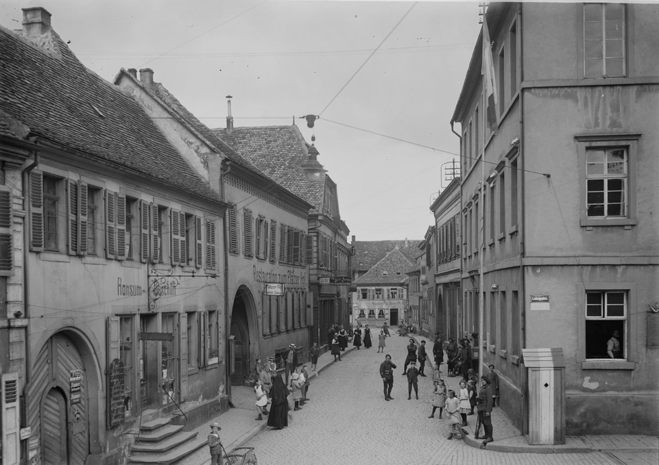 Belebte Dorfstraße (Historisches Museum der Pfalz, Speyer CC BY)