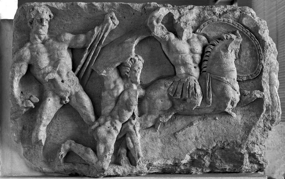 Relief mit Kampfszenen (Rheinisches Landesmuseum Trier CC BY-NC-SA)