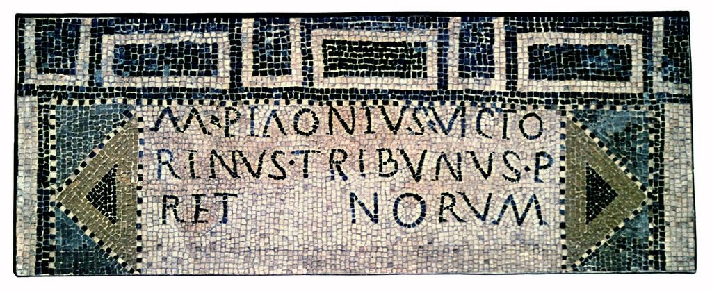 Inschrift eines Mosaiks (Rheinisches Landesmuseum Trier CC BY-NC-SA)