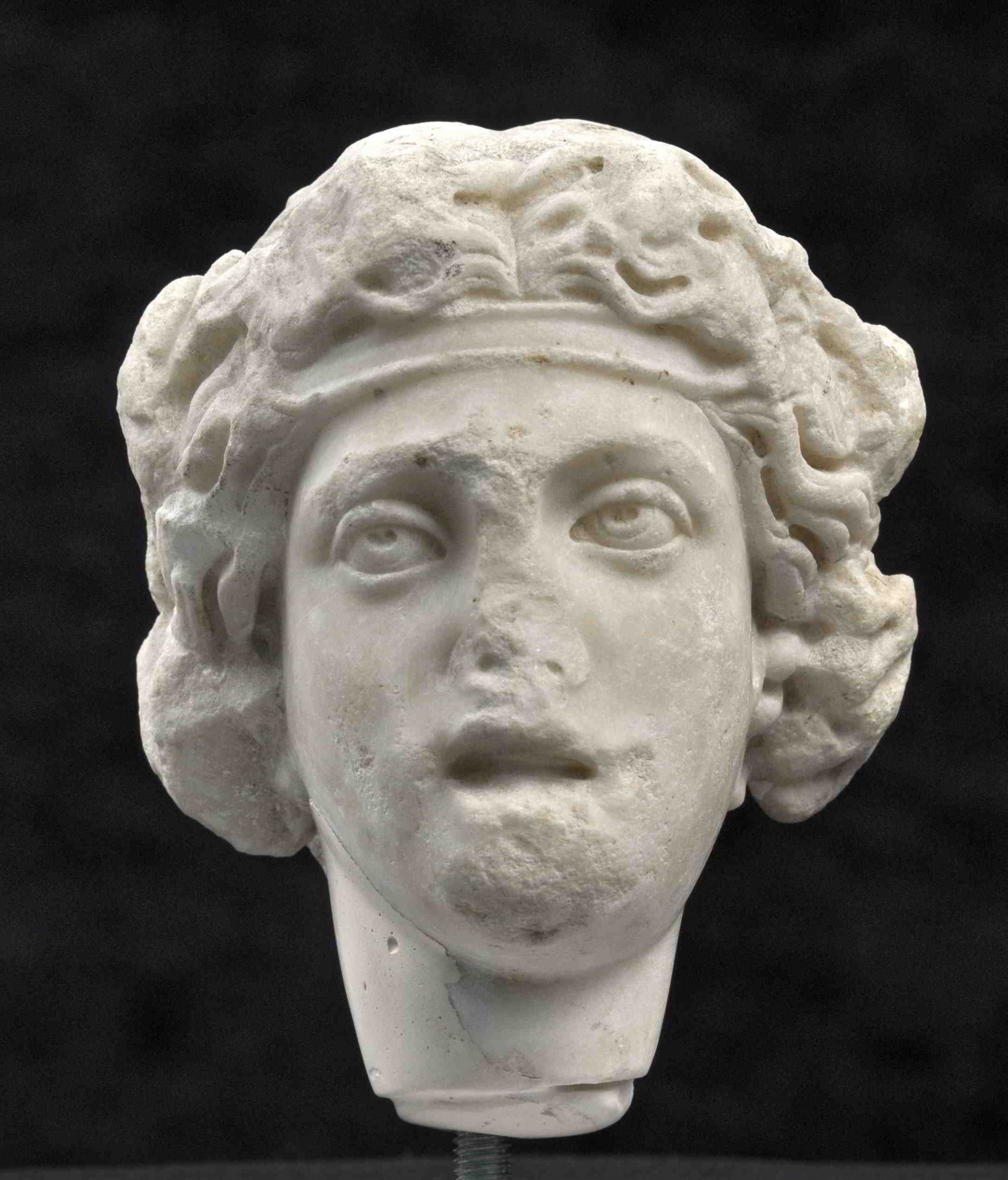 Kopf des jugendlichen Dionysos/Bacchus (Rheinisches Landesmuseum Trier CC BY-NC-SA)