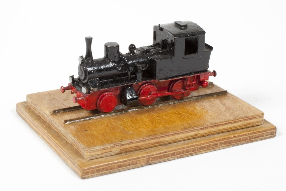 Modell der Lokomotive 11 der Moseltalbahn (Stadtmuseum Simeonstift Trier CC BY-NC-ND)