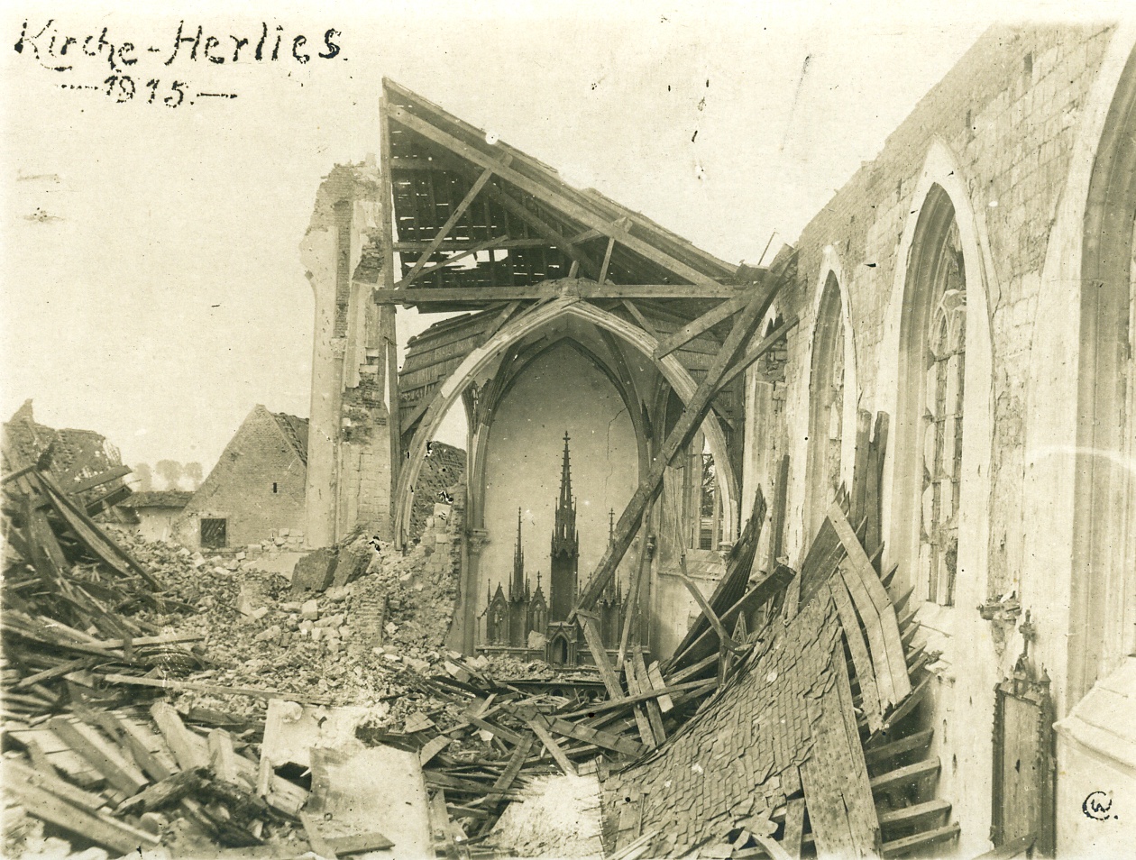 Fotopostkarte "zerstörte Kirche" (Historisches Museum der Pfalz, Speyer CC BY)