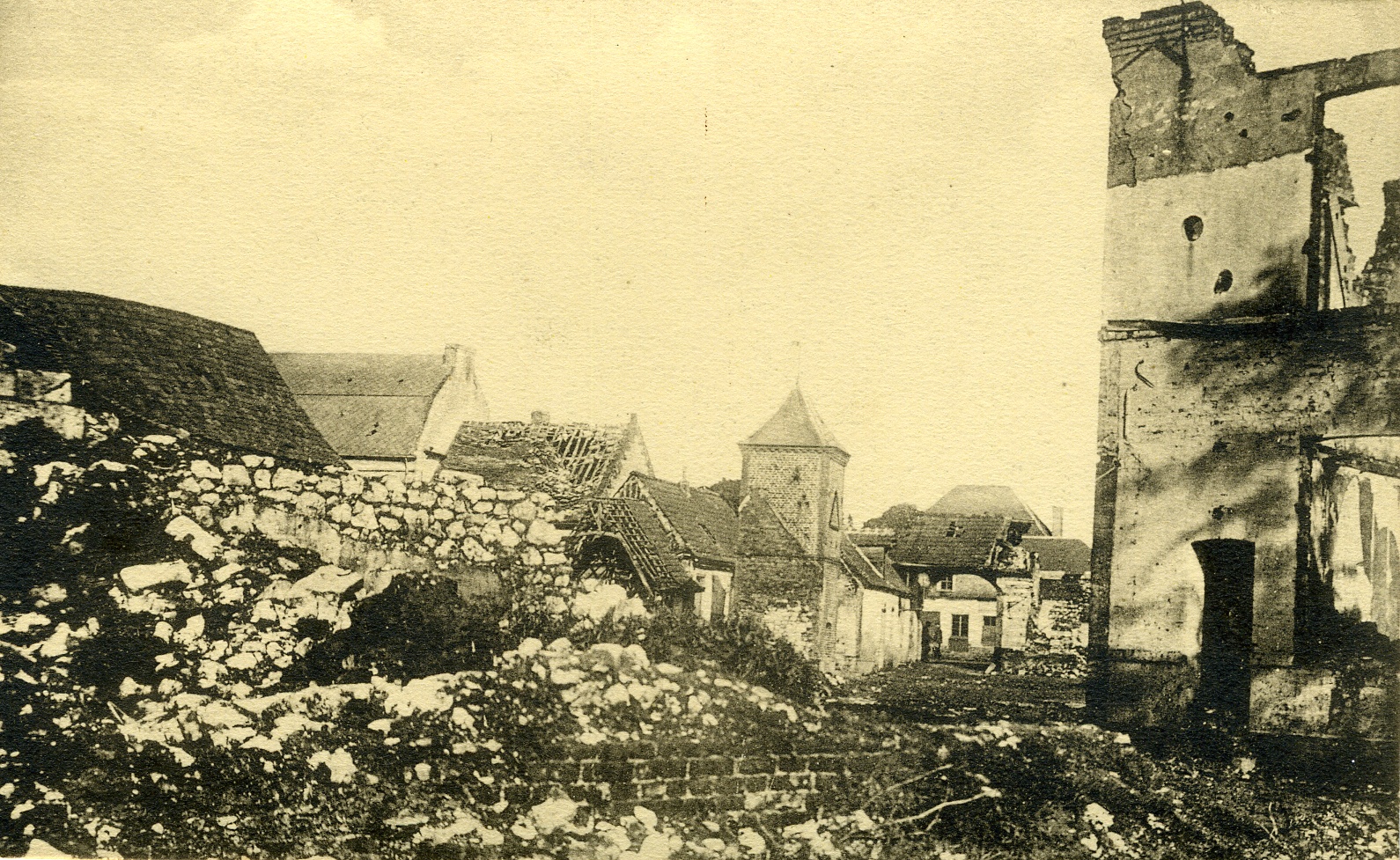 Feldpostkarte "zerstörtes Dorf" (Historisches Museum der Pfalz, Speyer CC BY)