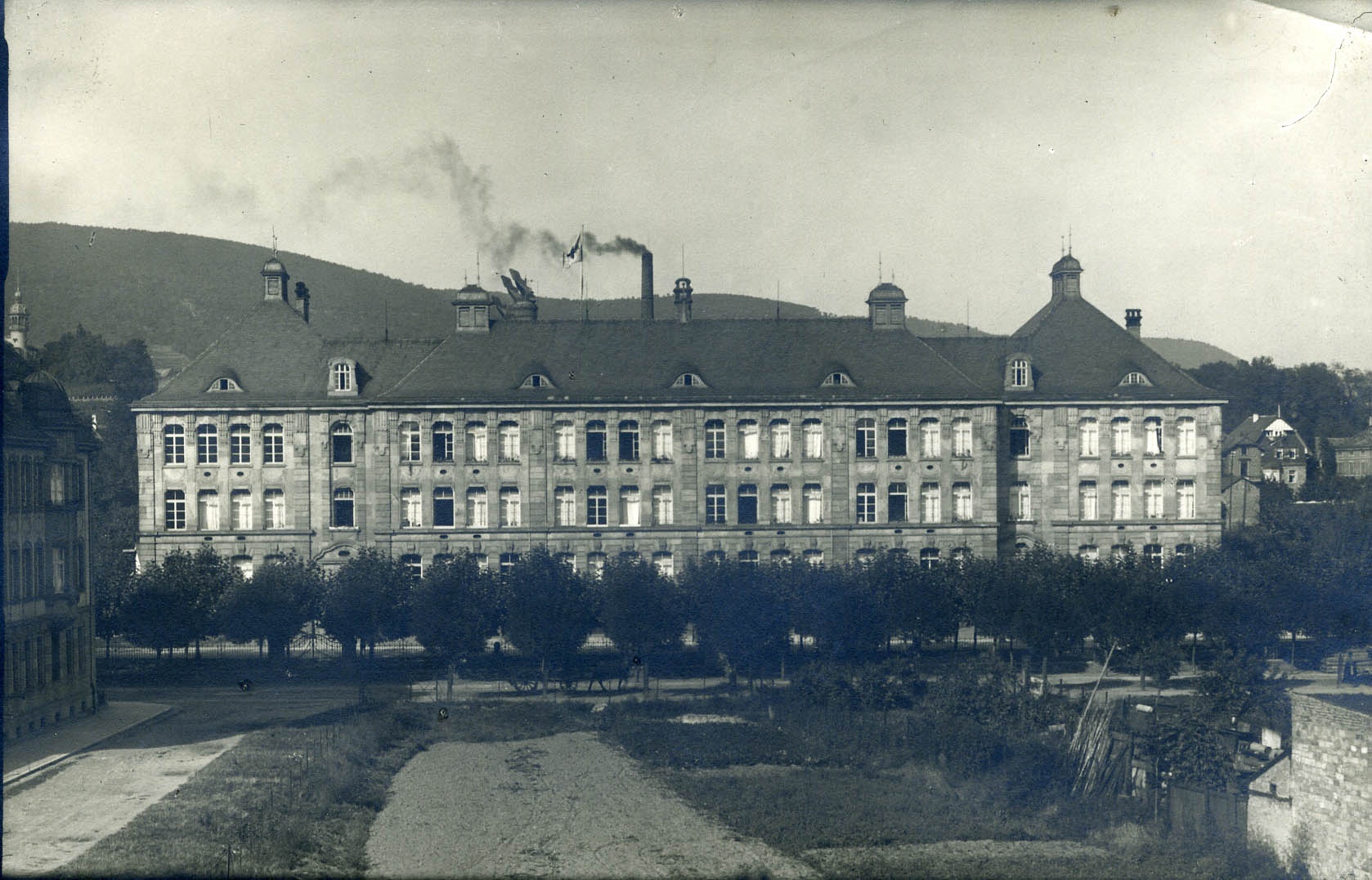 Fotografie "Vereinslazarett IV, Neustadt a.d.W." (Historisches Museum der Pfalz, Speyer CC BY)