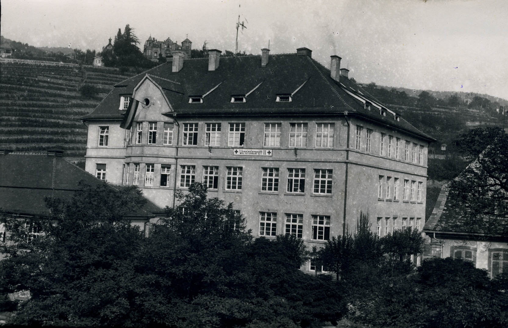 Fotografie "Vereinslazarett II, Neustadt a.d.W." (Historisches Museum der Pfalz, Speyer CC BY)