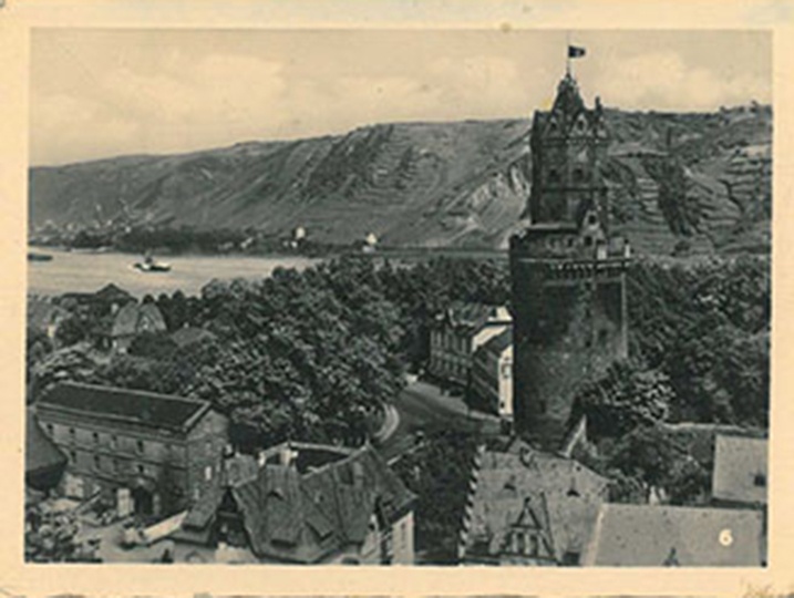 Postkarte mit Abbildung des Runden Turms von der Spitze des Mariendoms aus (Stadtmuseum Andernach CC BY-NC-SA)