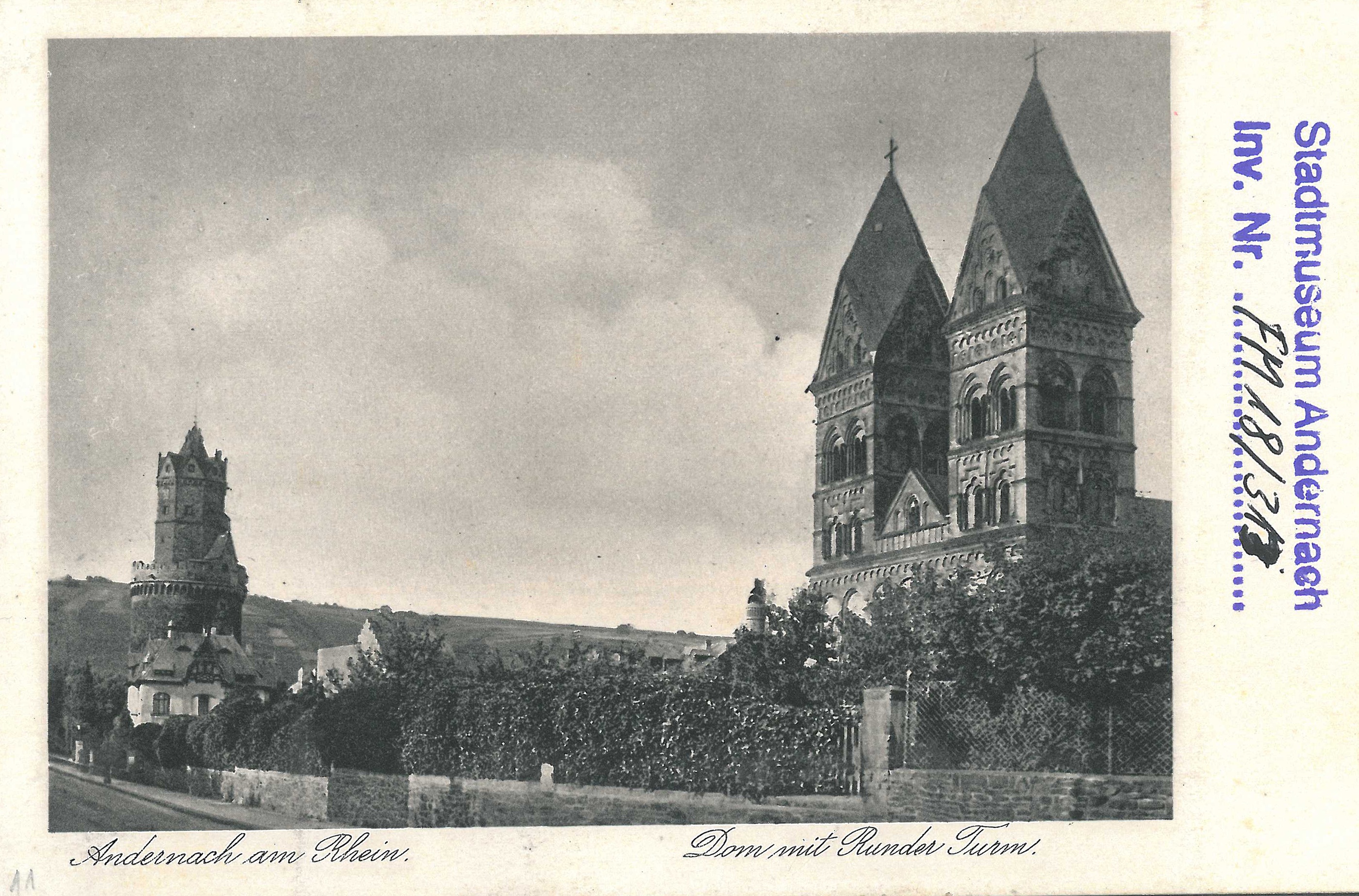 Postkarte mit Abbildung des Runden Turms mit Mariendom (Stadtmuseum Andernach CC BY-NC-SA)